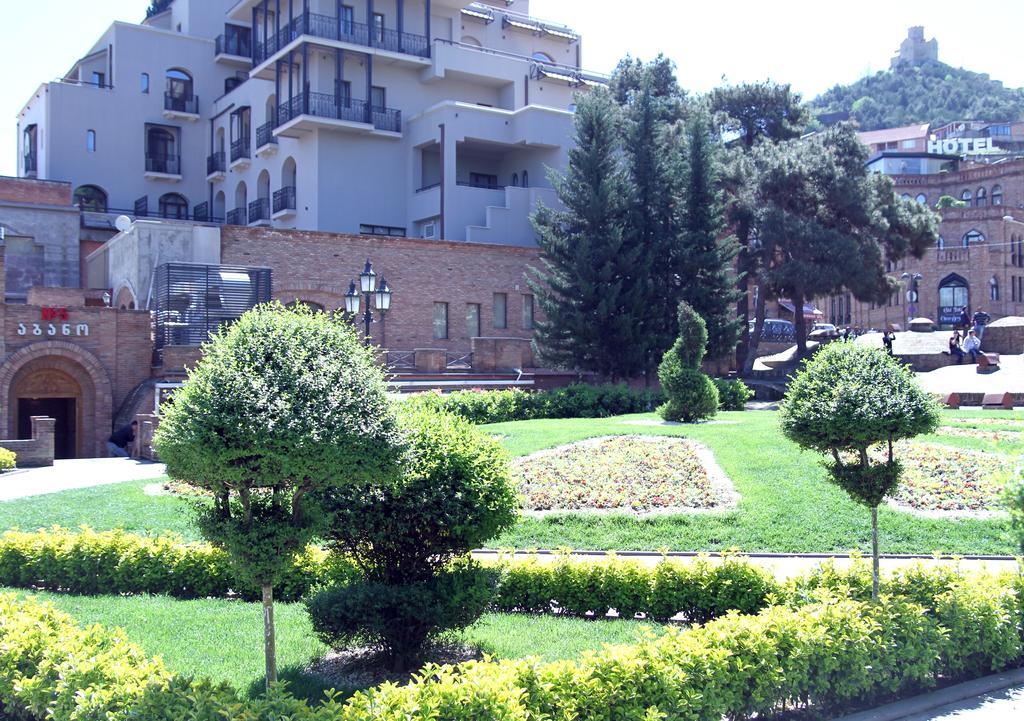 Apartment On Botanikuri 17 Tbilisi Zewnętrze zdjęcie
